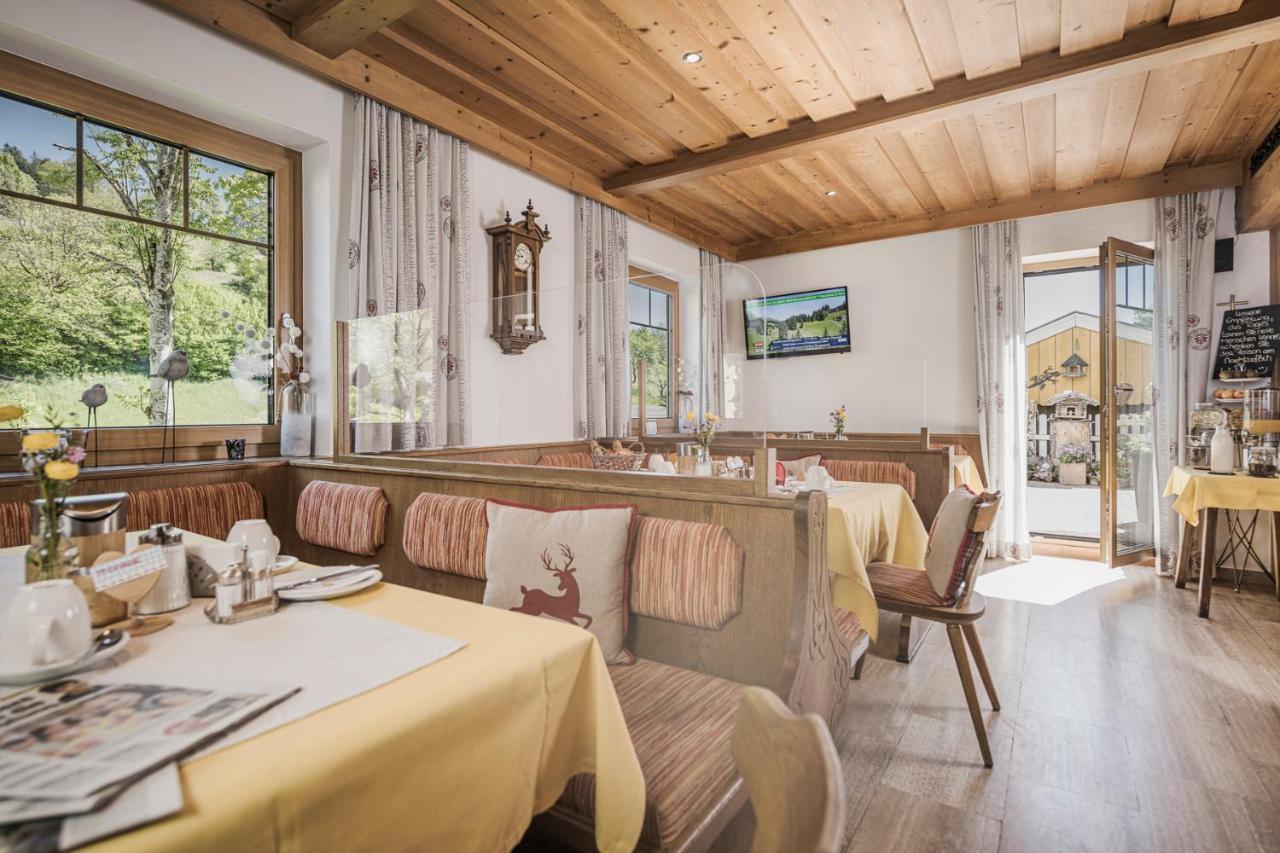 Cafe Pension Koller Brixen im Thale Kültér fotó