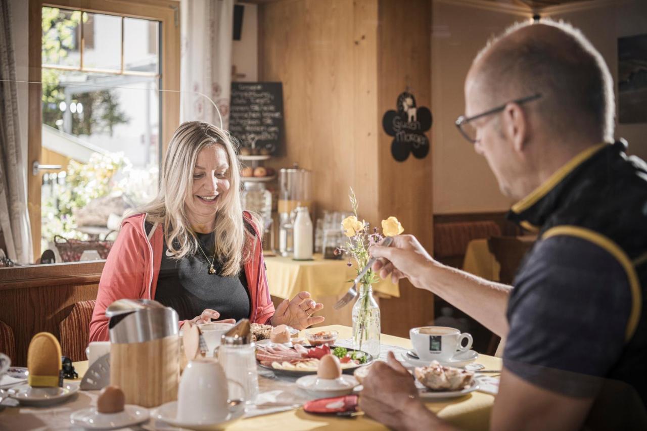 Cafe Pension Koller Brixen im Thale Kültér fotó
